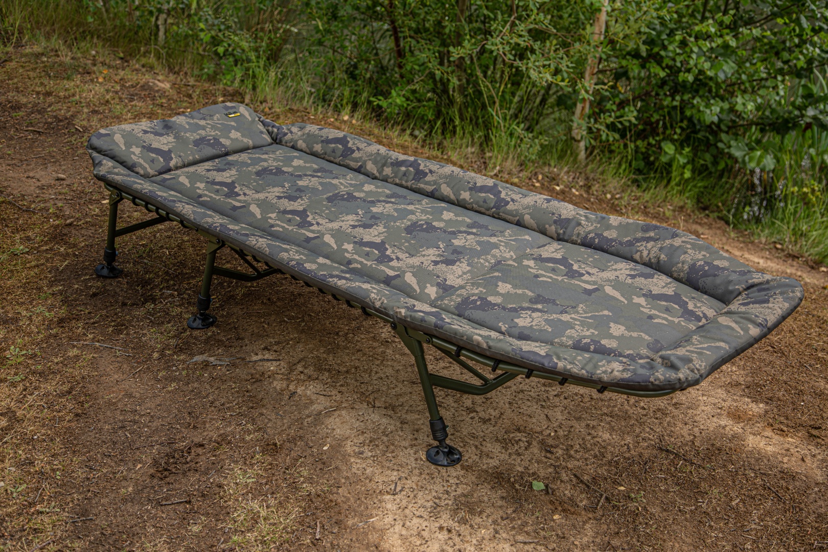 Solar Undercover Camo Bedchair