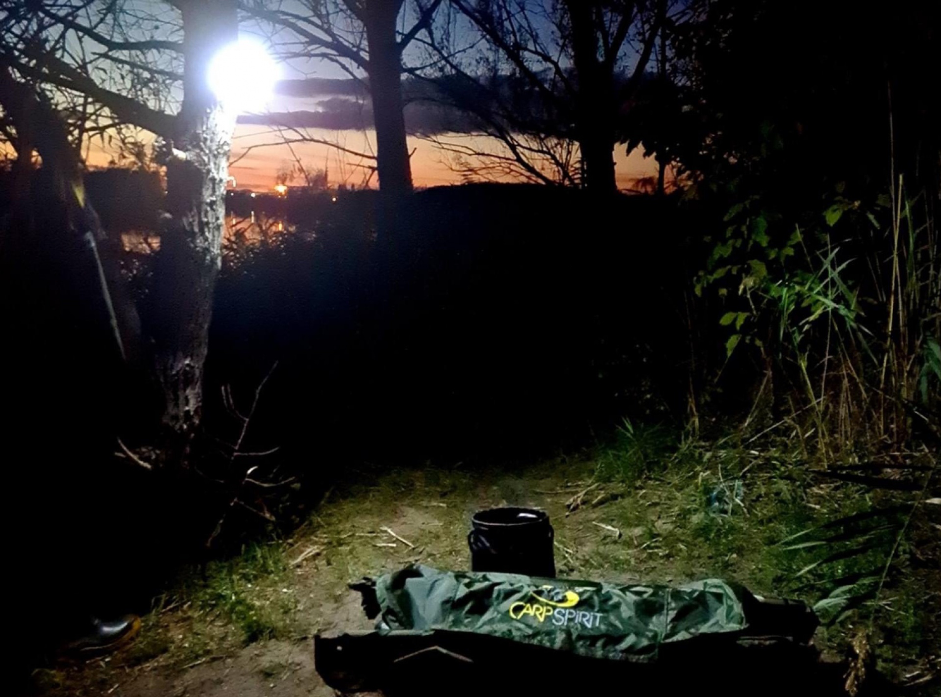 Carp Spirit Remote Control Bivvy Light