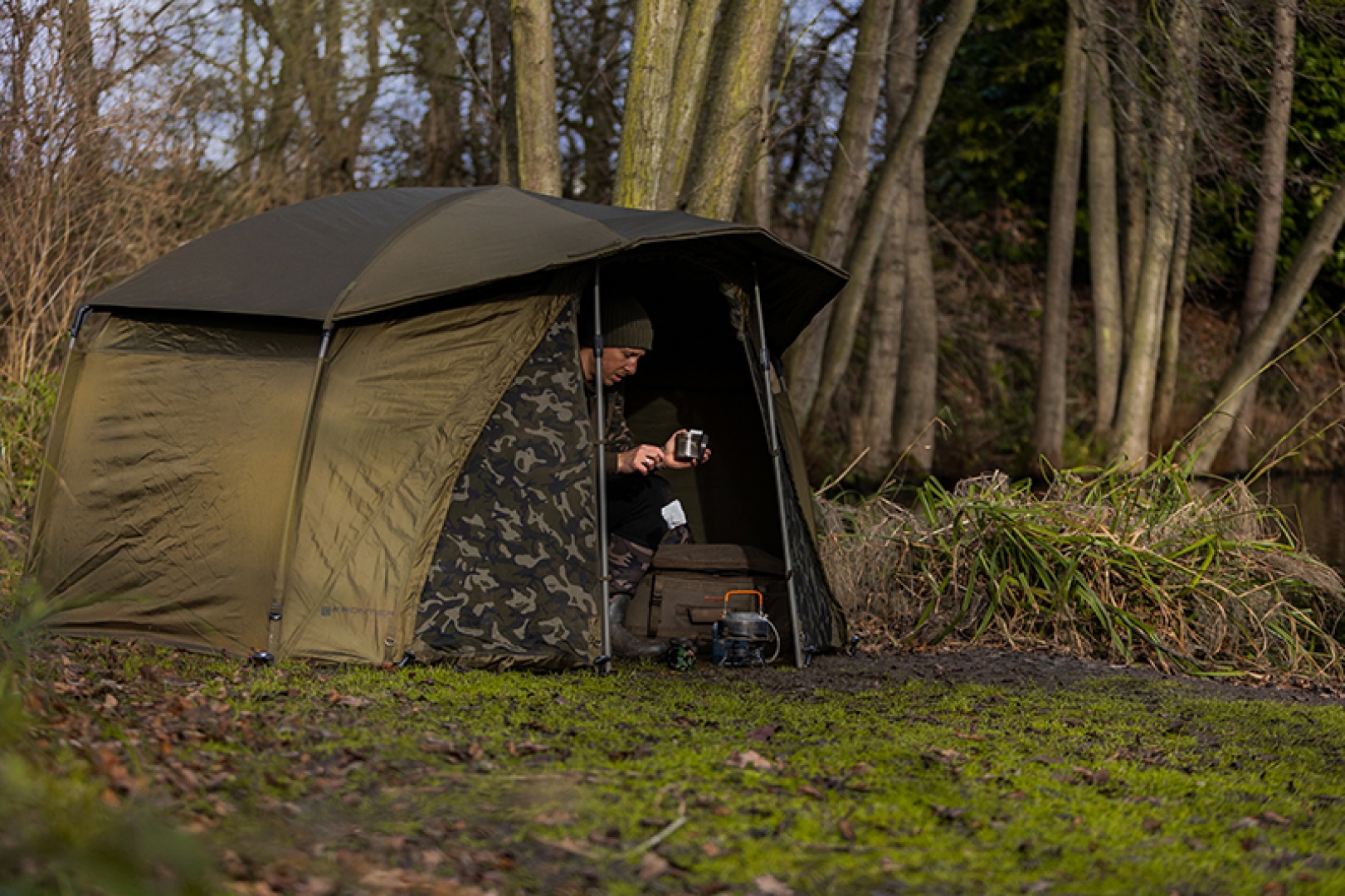 Fox Frontier LITE Bivvy