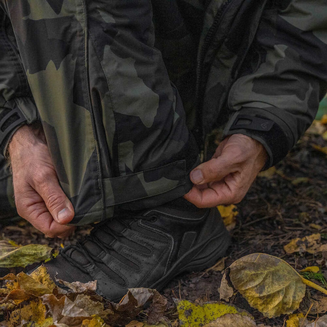 Avid Carp Arctic 50 CAMO Suit