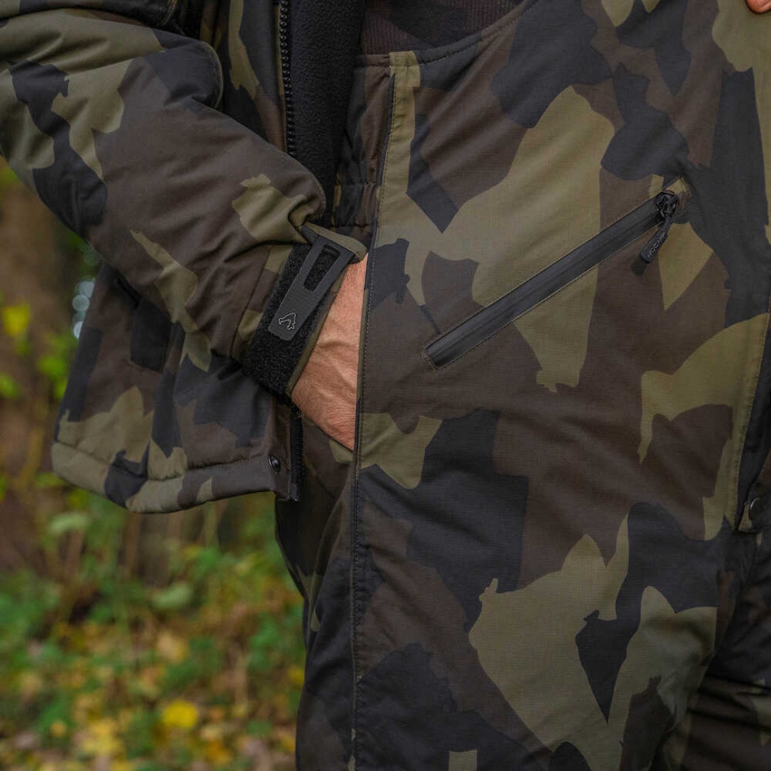 Avid Carp Arctic 50 CAMO Suit