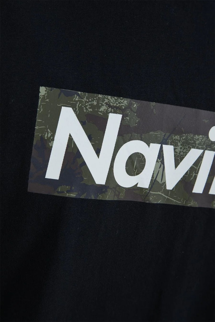 NAVITAS Identity Box T-Shirt