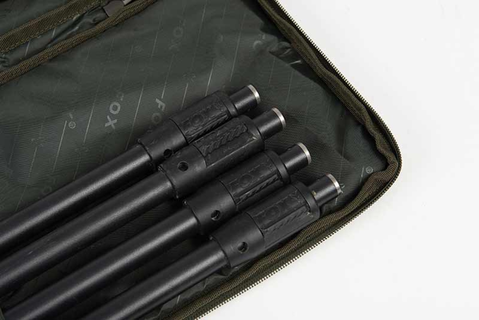 Fox CAMOLITE Bankstick Carryall