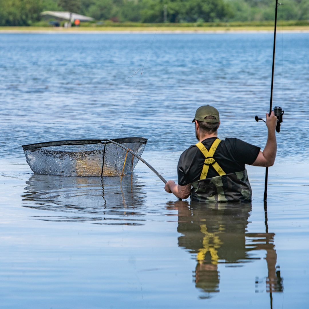 Avid Carp Revolve 42 Net - 1 Piece