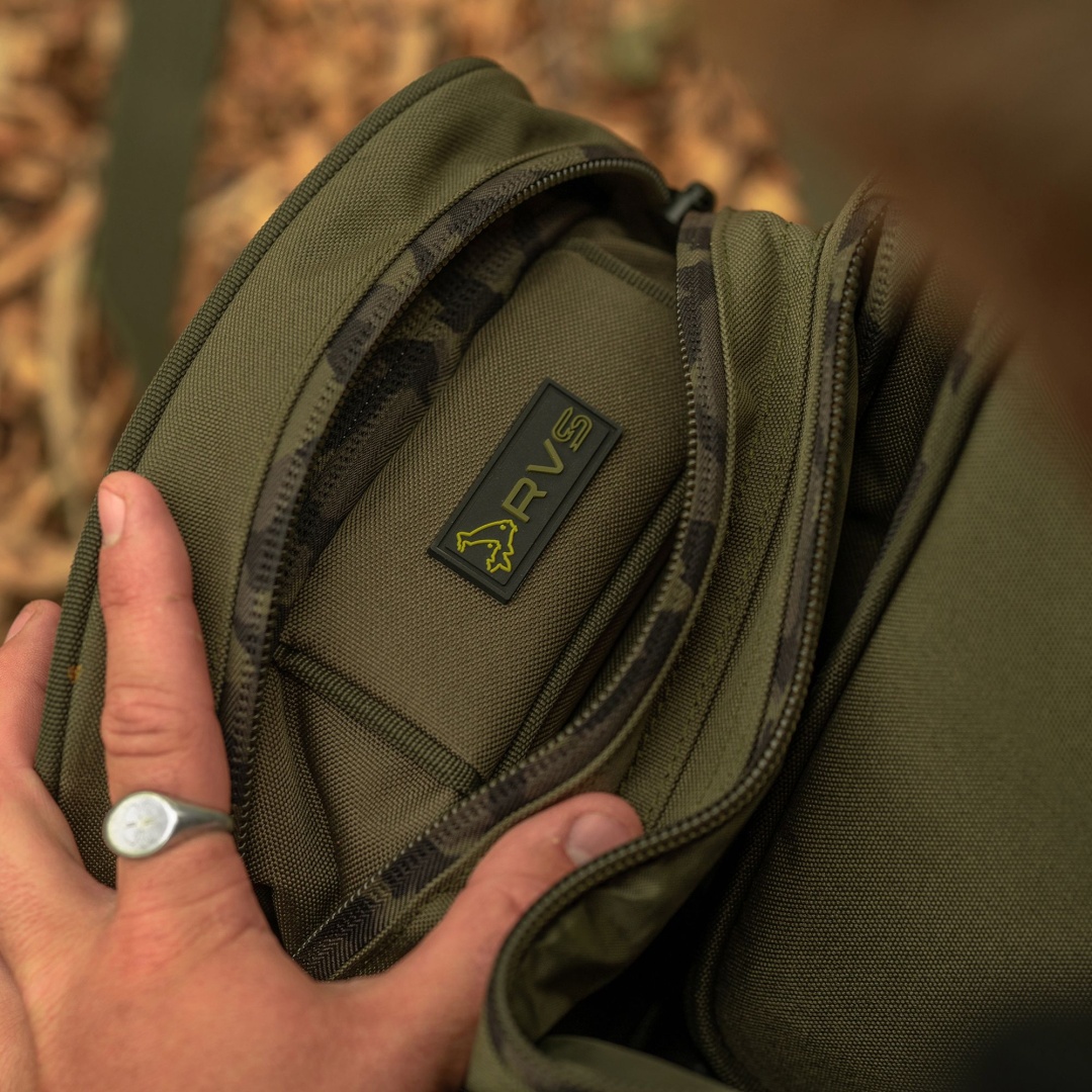 Avid Carp RVS Accessory Pouch - Medium