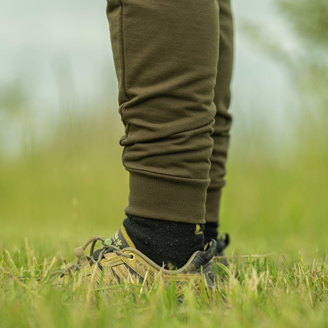 Avid Carp Cargo Joggers Green