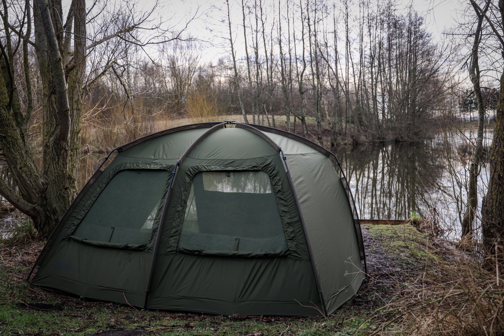 Sonik AXS V2 XL Bivvy 