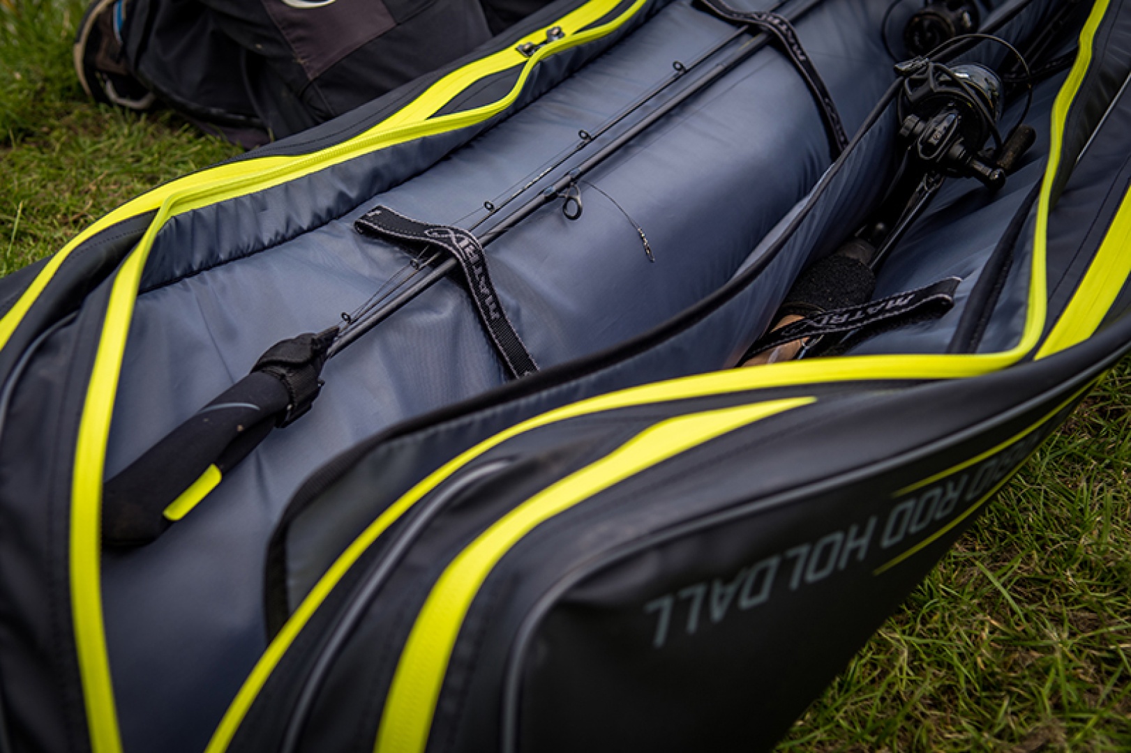 Matrix Horizon Rigid Holdall 2-4 Rods