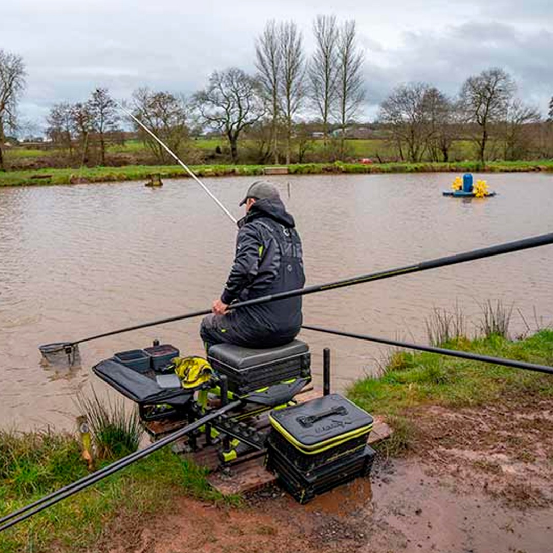 Matrix Aquos Ultra 4m Landing Net Handle