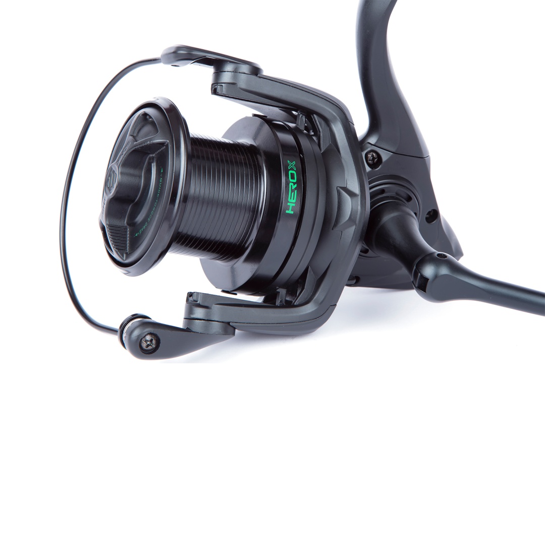 Sonik HEROX 8000 Carp Reel