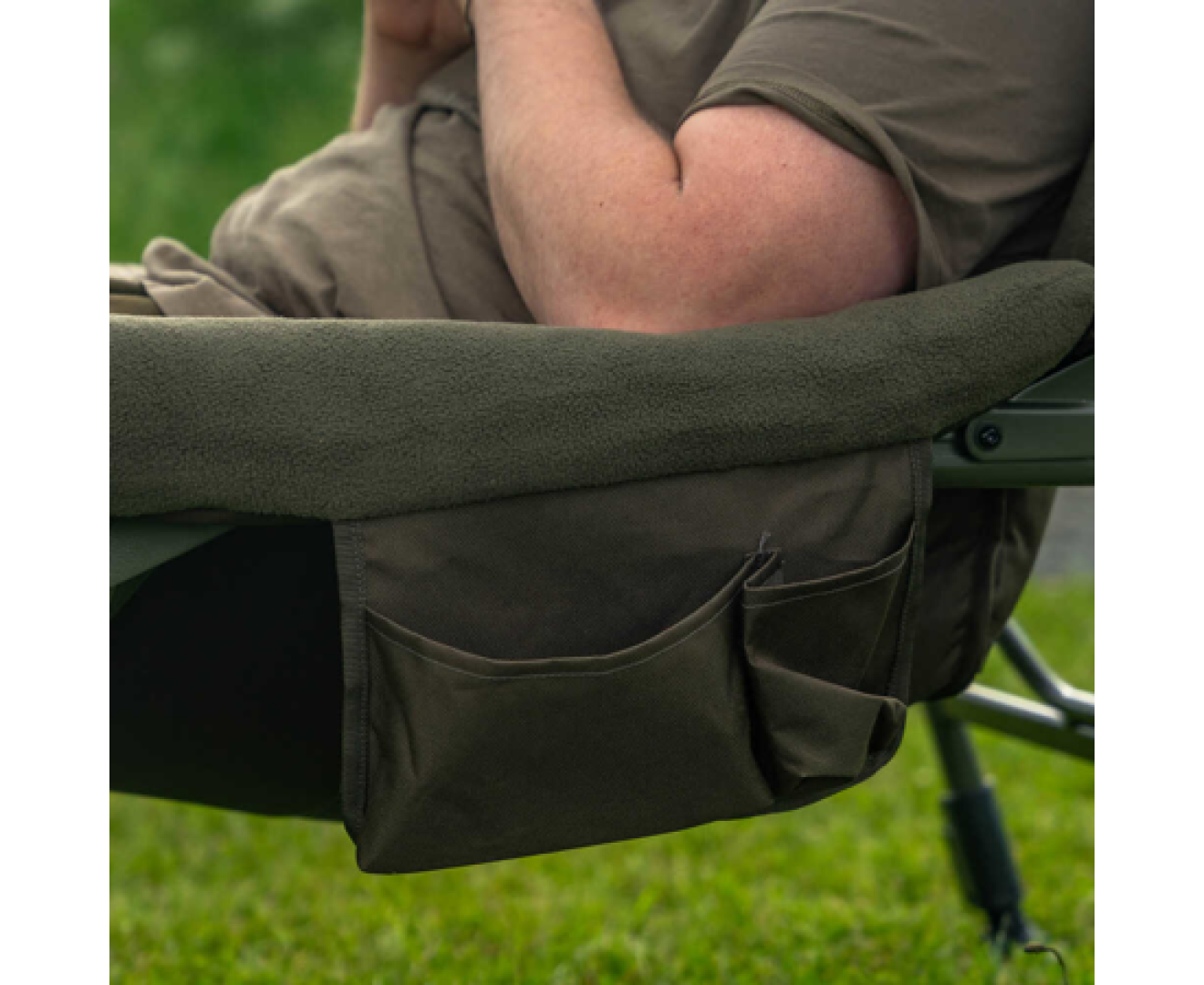 Avid Carp Benchmark Ultra Cozy Chair 