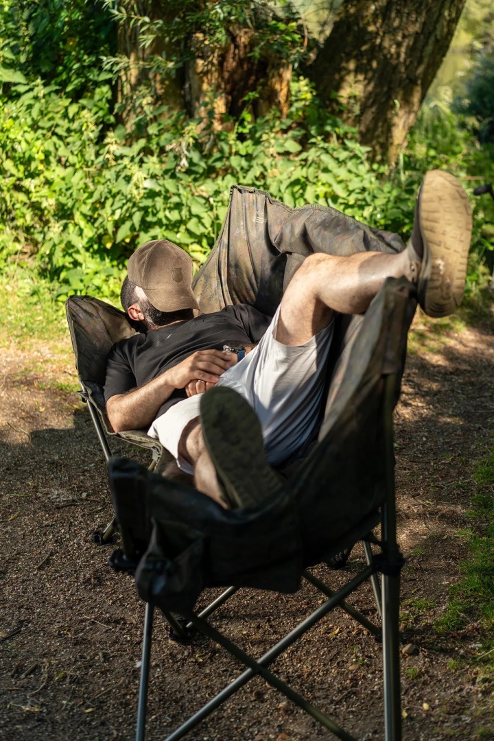 One More Cast Park Bench Chair